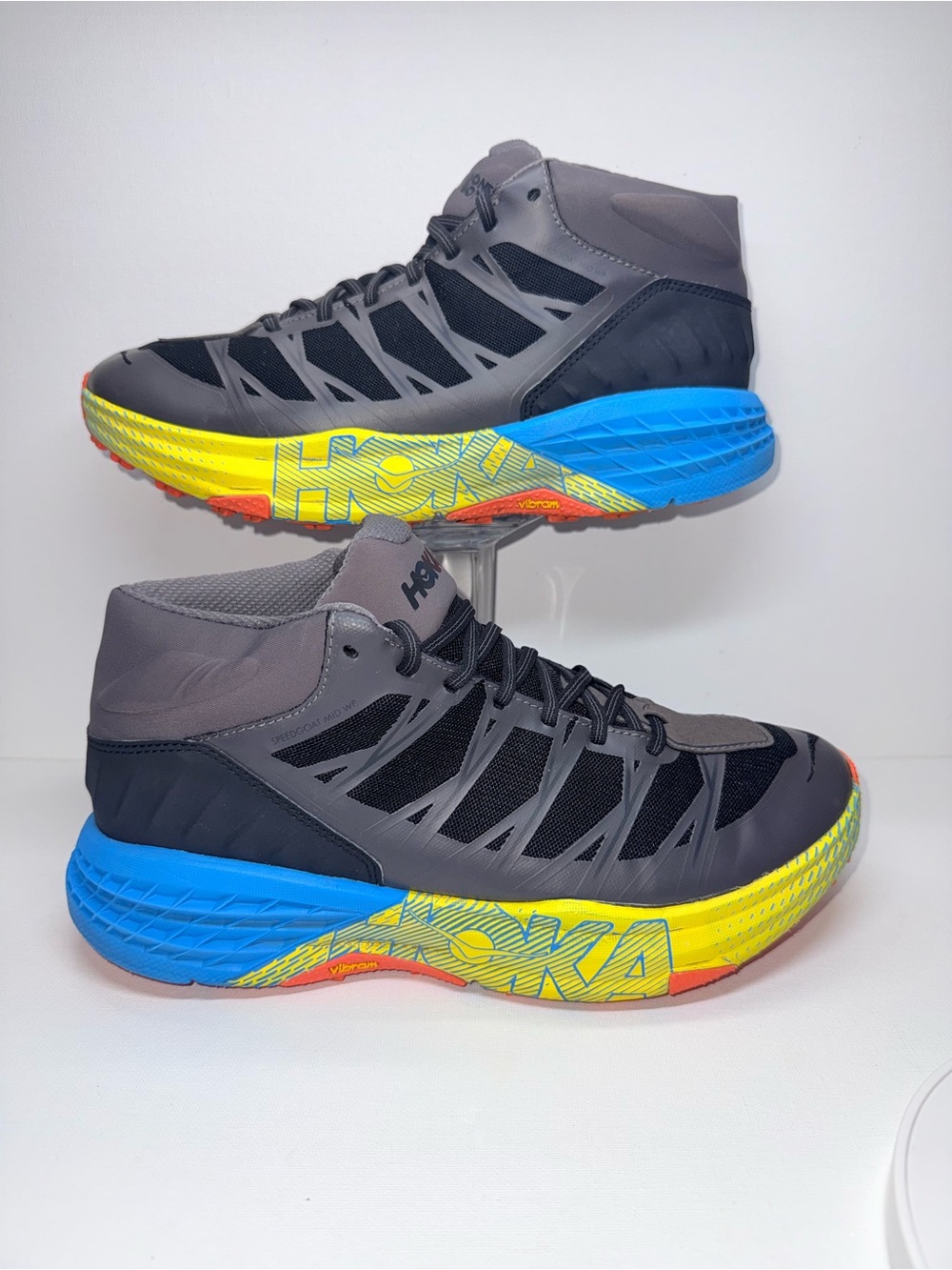 HOKA SPEEDGOAT MID WP- GREY AND BLUE